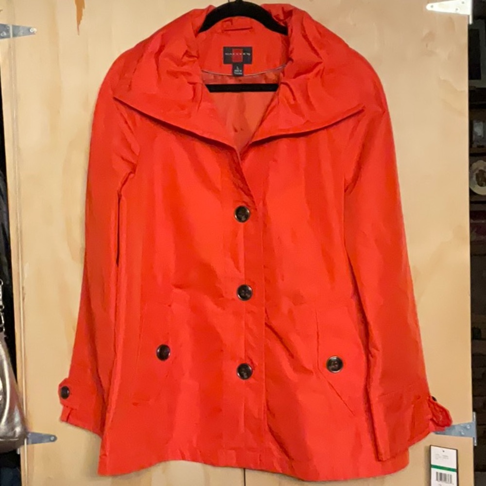 NWT Gallery water repellent coat, size L color papaya